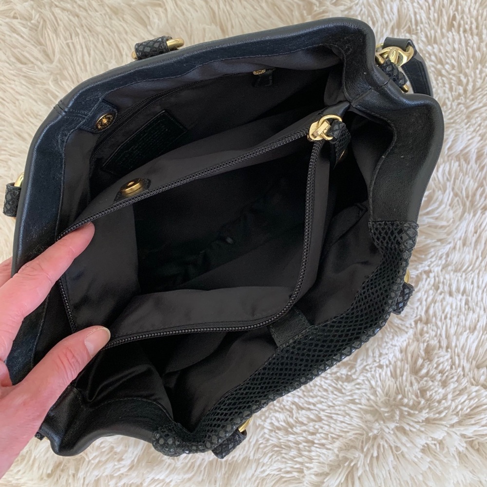 Authentic Coach - Picture 7 of 8